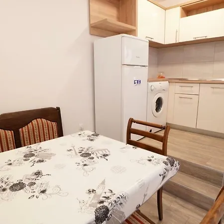 Apartamento Lulic Vir