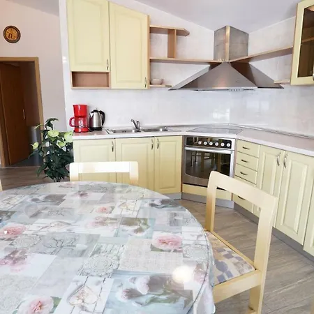 Apartment Lulic